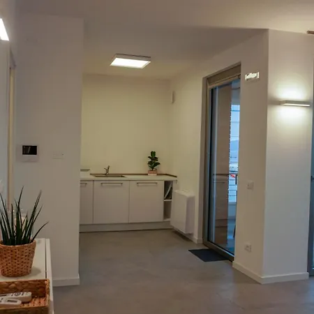 Sirmio Apartments - Darsena Stay Sirmione Exterior photo